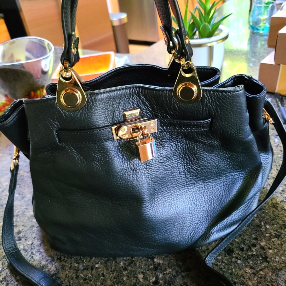 EUC B&B Black Pebbled Leather